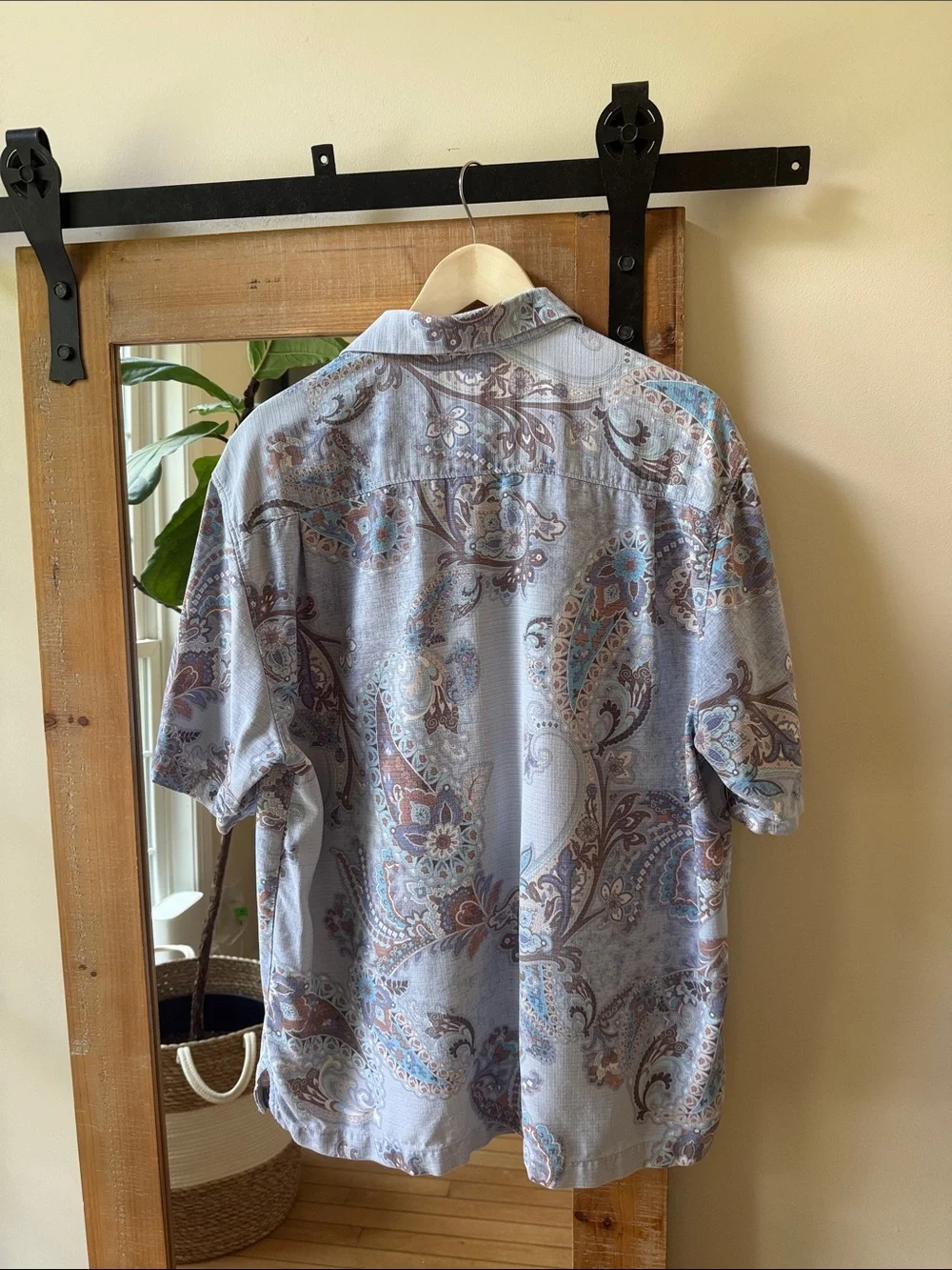 Tommy Bahama Paisley Print Silk Hawaiian Shirt Size L